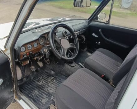 Белый ВАЗ 2106, объемом двигателя 1.6 л и пробегом 150 тыс. км за 850 $, фото 6 на Automoto.ua