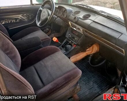 Белый ВАЗ 2106, объемом двигателя 1.3 л и пробегом 0 тыс. км за 500 $, фото 2 на Automoto.ua