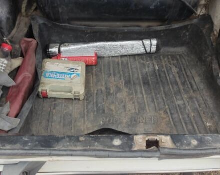 Білий ВАЗ 2106, об'ємом двигуна 1 л та пробігом 2 тис. км за 550 $, фото 2 на Automoto.ua