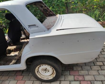 Белый ВАЗ 2106, объемом двигателя 0 л и пробегом 80 тыс. км за 200 $, фото 2 на Automoto.ua