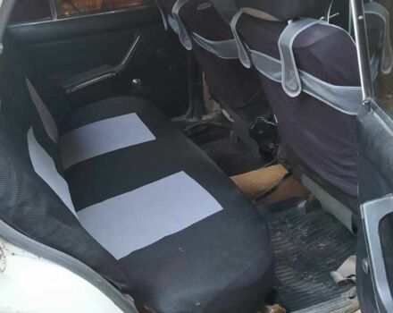 Белый ВАЗ 2106, объемом двигателя 0 л и пробегом 47 тыс. км за 515 $, фото 9 на Automoto.ua