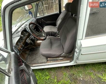 Белый ВАЗ 2106, объемом двигателя 0 л и пробегом 200 тыс. км за 900 $, фото 8 на Automoto.ua