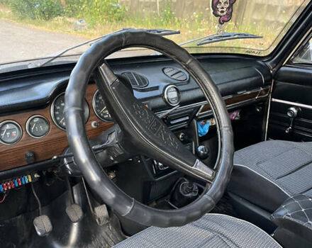 Білий ВАЗ 2106, об'ємом двигуна 1.3 л та пробігом 93 тис. км за 1079 $, фото 6 на Automoto.ua