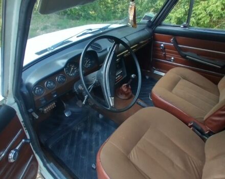 Белый ВАЗ 2106, объемом двигателя 3 л и пробегом 83 тыс. км за 800 $, фото 2 на Automoto.ua