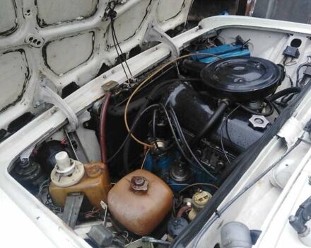Белый ВАЗ 2106, объемом двигателя 1.6 л и пробегом 127 тыс. км за 900 $, фото 5 на Automoto.ua