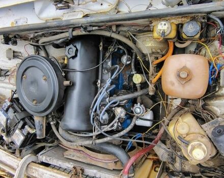 Белый ВАЗ 2106, объемом двигателя 1.3 л и пробегом 40 тыс. км за 167 $, фото 4 на Automoto.ua