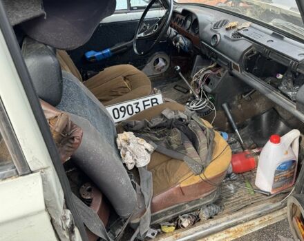 Белый ВАЗ 2106, объемом двигателя 1.5 л и пробегом 25 тыс. км за 360 $, фото 4 на Automoto.ua