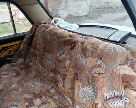 Білий ВАЗ 2106, об'ємом двигуна 1.3 л та пробігом 3 тис. км за 429 $, фото 6 на Automoto.ua