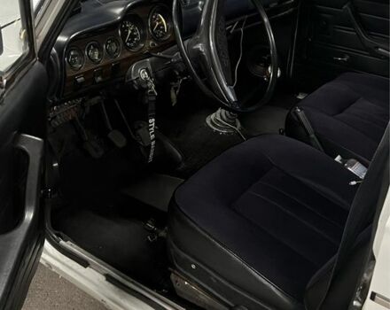 Белый ВАЗ 2106, объемом двигателя 0 л и пробегом 54 тыс. км за 1500 $, фото 7 на Automoto.ua