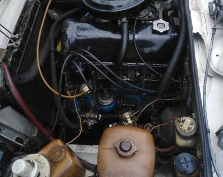 Белый ВАЗ 2106, объемом двигателя 1.6 л и пробегом 127 тыс. км за 900 $, фото 6 на Automoto.ua