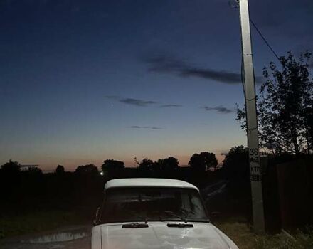 Білий ВАЗ 2106, об'ємом двигуна 1.3 л та пробігом 127 тис. км за 800 $, фото 4 на Automoto.ua