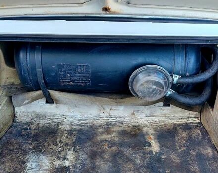 Белый ВАЗ 2106, объемом двигателя 1.5 л и пробегом 200 тыс. км за 1100 $, фото 5 на Automoto.ua