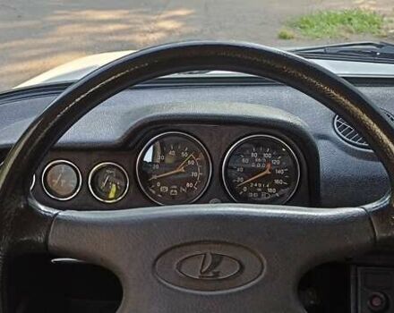 Белый ВАЗ 2106, объемом двигателя 1.57 л и пробегом 225 тыс. км за 2000 $, фото 9 на Automoto.ua