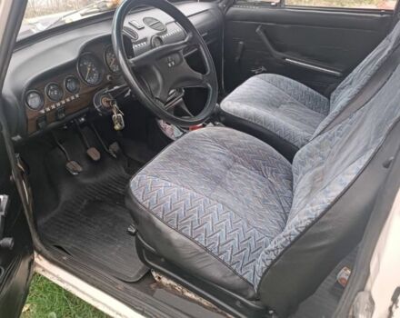 Белый ВАЗ 2106, объемом двигателя 1.3 л и пробегом 100 тыс. км за 372 $, фото 2 на Automoto.ua