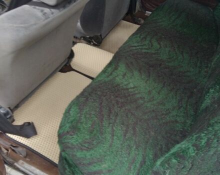 Белый ВАЗ 2106, объемом двигателя 0 л и пробегом 53 тыс. км за 500 $, фото 5 на Automoto.ua