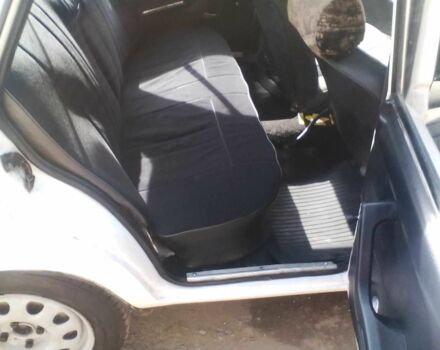 Білий ВАЗ 2106, об'ємом двигуна 1.3 л та пробігом 95 тис. км за 950 $, фото 6 на Automoto.ua