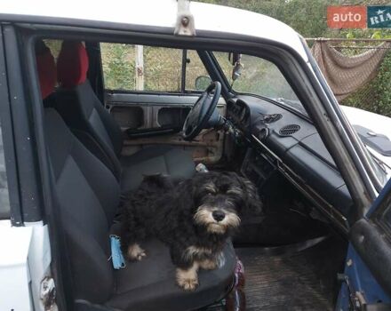 ВАЗ 2106 1985 в Тернополе на Automoto.ua Белый ВАЗ 2106, объемом двигателя 1.5 л и пробегом 44 тыс. км за 650 $, фото 10 на Automoto.ua