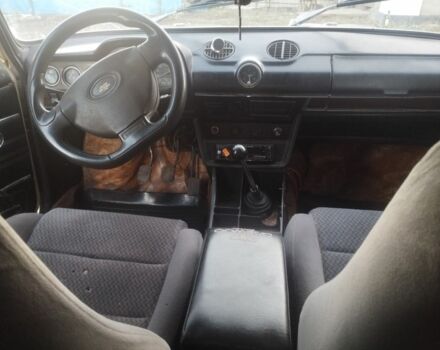 Белый ВАЗ 2106, объемом двигателя 1.6 л и пробегом 200 тыс. км за 404 $, фото 5 на Automoto.ua