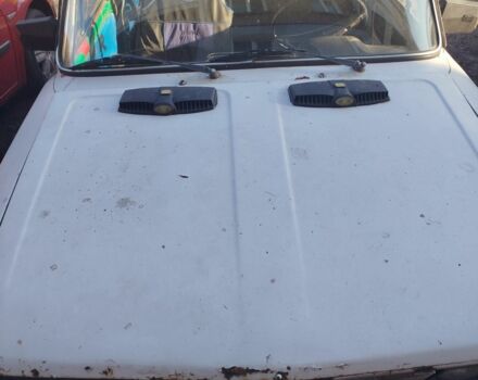 Білий ВАЗ 2106, об'ємом двигуна 1.3 л та пробігом 35 тис. км за 300 $, фото 2 на Automoto.ua