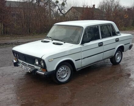 Белый ВАЗ 2106, объемом двигателя 1.3 л и пробегом 330 тыс. км за 350 $, фото 3 на Automoto.ua