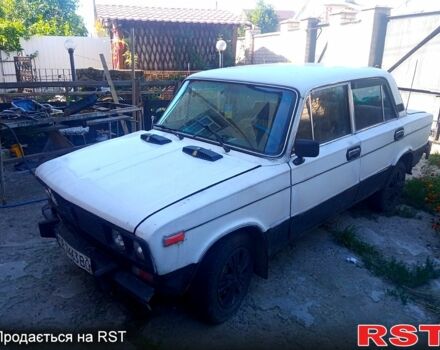 Белый ВАЗ 2106, объемом двигателя 1.5 л и пробегом 180 тыс. км за 250 $, фото 5 на Automoto.ua