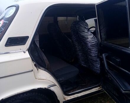 Белый ВАЗ 2106, объемом двигателя 1.3 л и пробегом 0 тыс. км за 560 $, фото 3 на Automoto.ua