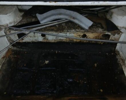 Білий ВАЗ 2106, об'ємом двигуна 0 л та пробігом 100 тис. км за 639 $, фото 9 на Automoto.ua