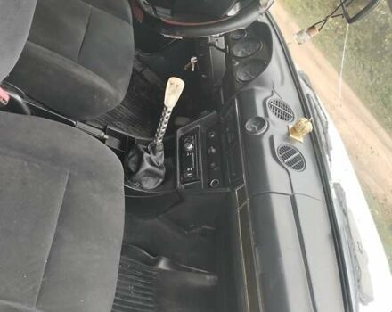 Белый ВАЗ 2106, объемом двигателя 1.3 л и пробегом 100 тыс. км за 1100 $, фото 4 на Automoto.ua