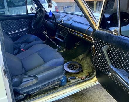 Білий ВАЗ 2106, об'ємом двигуна 1.3 л та пробігом 186 тис. км за 600 $, фото 3 на Automoto.ua