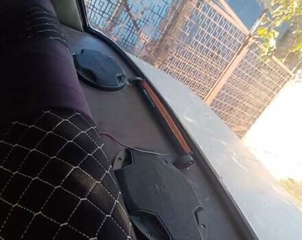 Білий ВАЗ 2106, об'ємом двигуна 1.3 л та пробігом 190 тис. км за 1000 $, фото 12 на Automoto.ua