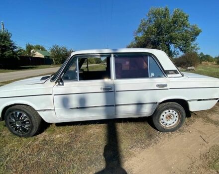 Белый ВАЗ 2106, объемом двигателя 1.3 л и пробегом 100 тыс. км за 500 $, фото 1 на Automoto.ua