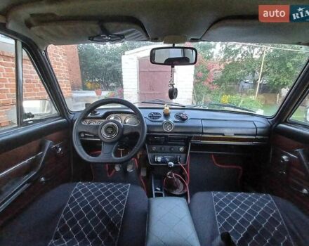 Білий ВАЗ 2106, об'ємом двигуна 1.3 л та пробігом 190 тис. км за 1000 $, фото 6 на Automoto.ua