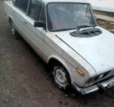 Белый ВАЗ 2106, объемом двигателя 1.5 л и пробегом 3 тыс. км за 218 $, фото 2 на Automoto.ua