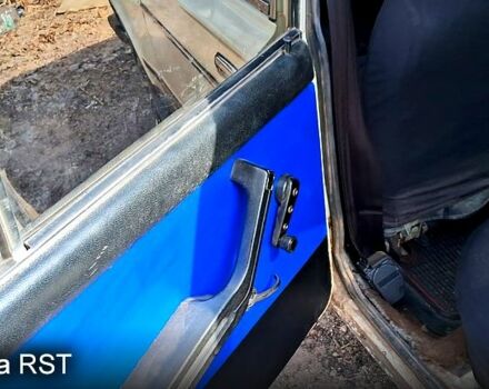 Белый ВАЗ 2106, объемом двигателя 1.3 л и пробегом 94 тыс. км за 770 $, фото 3 на Automoto.ua