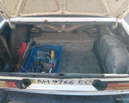 Белый ВАЗ 2106, объемом двигателя 0 л и пробегом 300 тыс. км за 612 $, фото 6 на Automoto.ua