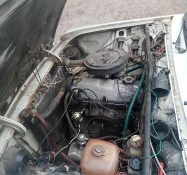 Белый ВАЗ 2106, объемом двигателя 1.5 л и пробегом 3 тыс. км за 218 $, фото 4 на Automoto.ua