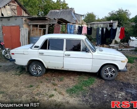 Белый ВАЗ 2106, объемом двигателя 1.3 л и пробегом 100 тыс. км за 600 $, фото 1 на Automoto.ua
