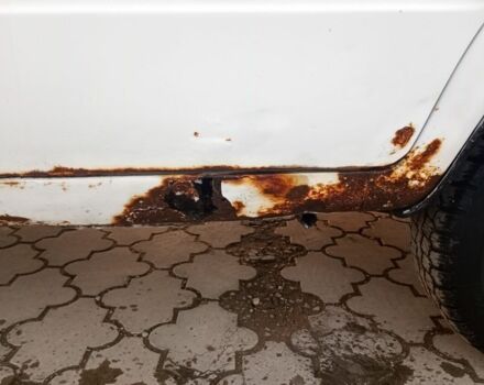 Белый ВАЗ 2106, объемом двигателя 0 л и пробегом 11 тыс. км за 700 $, фото 11 на Automoto.ua