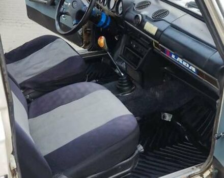 Белый ВАЗ 2106, объемом двигателя 1.5 л и пробегом 100 тыс. км за 500 $, фото 3 на Automoto.ua