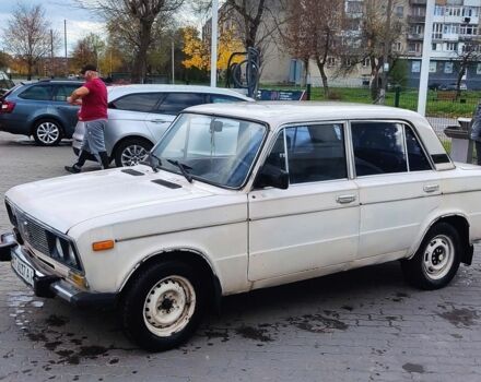 Белый ВАЗ 2106, объемом двигателя 1.5 л и пробегом 150 тыс. км за 500 $, фото 2 на Automoto.ua