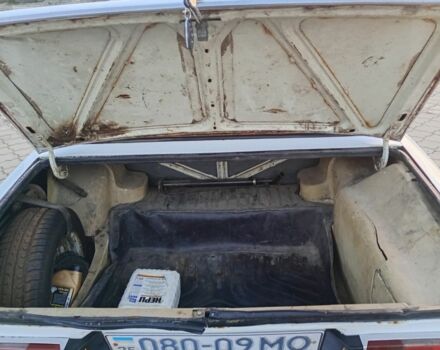 Белый ВАЗ 2106, объемом двигателя 0 л и пробегом 11 тыс. км за 700 $, фото 7 на Automoto.ua