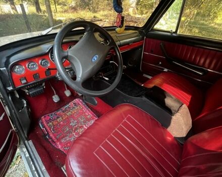 Белый ВАЗ 2106, объемом двигателя 1.3 л и пробегом 332 тыс. км за 1200 $, фото 1 на Automoto.ua