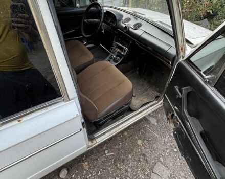 Білий ВАЗ 2106, об'ємом двигуна 1.3 л та пробігом 180 тис. км за 650 $, фото 10 на Automoto.ua