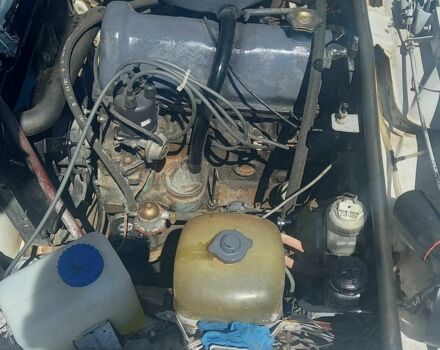 Білий ВАЗ 2106, об'ємом двигуна 1.6 л та пробігом 48 тис. км за 879 $, фото 4 на Automoto.ua