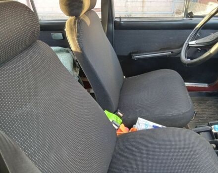 ВАЗ 2106 1989 в Кривом Роге на Automoto.ua Белый ВАЗ 2106, объемом двигателя 1.3 л и пробегом 69 тыс. км за 648 $, фото 5 на Automoto.ua