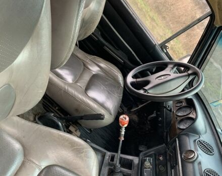 Білий ВАЗ 2106, об'ємом двигуна 1.5 л та пробігом 100 тис. км за 471 $, фото 6 на Automoto.ua