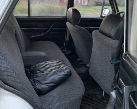 Белый ВАЗ 2106, объемом двигателя 1.3 л и пробегом 95 тыс. км за 986 $, фото 4 на Automoto.ua