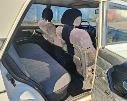 Белый ВАЗ 2106, объемом двигателя 0 л и пробегом 90 тыс. км за 800 $, фото 7 на Automoto.ua