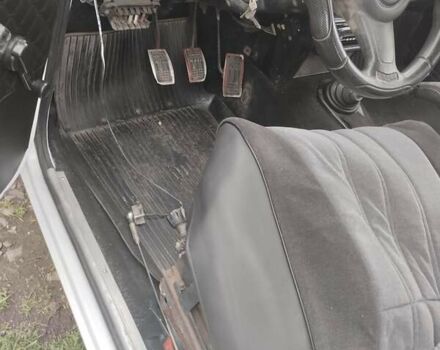 Білий ВАЗ 2106, об'ємом двигуна 1.5 л та пробігом 80 тис. км за 1100 $, фото 2 на Automoto.ua