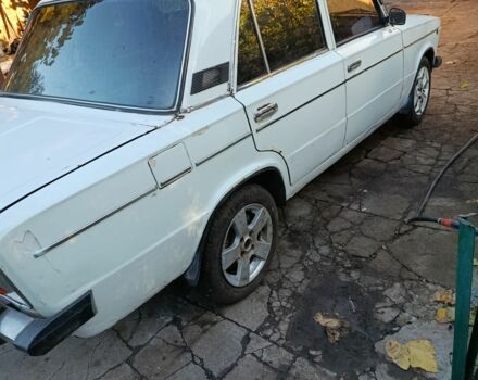 ВАЗ 2106 1990 в Краматорске на Automoto.ua Белый ВАЗ 2106, объемом двигателя 1.5 л и пробегом 81 тыс. км за 620 $, фото 4 на Automoto.ua